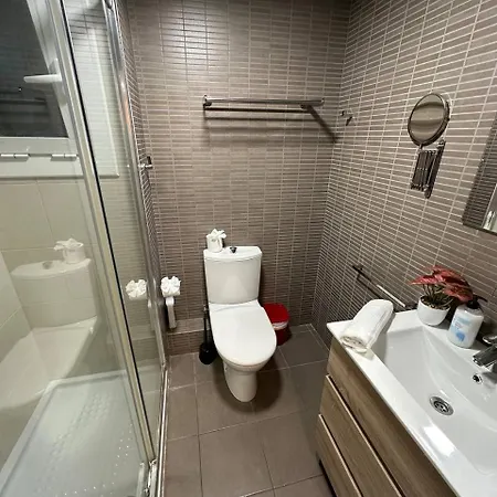 Apartment Trimaran *